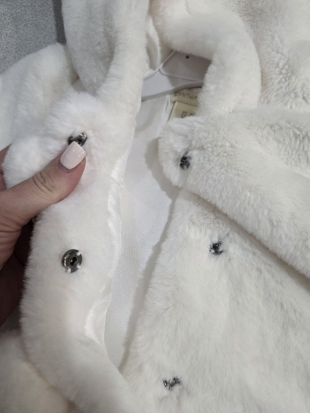Cynthia Rowley Girls White Faux Fur Bunny Hood Coat Jacket 4T - Picture 8 of 14